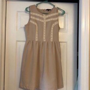 An dress- size small